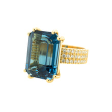 Load image into Gallery viewer, Majestic Ring Rectangle Eternity