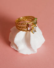 Load image into Gallery viewer, Bouquet Ring