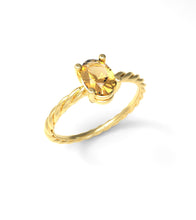 Load image into Gallery viewer, Twisted Oval Ring