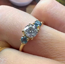 Load image into Gallery viewer, 3 Stones Ring LGD