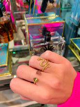 Load image into Gallery viewer, This piece with two unique shaped gemstones is precious and special. Also know as the you and me, toi et moi or jij en ik ring. This example has a pink tourmaline in emerald cut/rectangle shape and one oval green tourmaline. Combined with our snake ring with a vintage look.