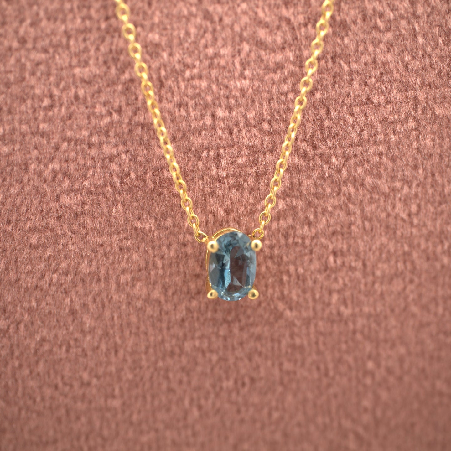 Oval Necklace London Blue Topaz