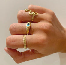 Load image into Gallery viewer, Double twisted ring. Perfect as an extra layer to comine with your other rings. Double rope band ring. Two band rings combined as one. One snake ring and a signet ring with a gemstone.
